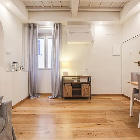 - Silver Glow Apartment Florence
