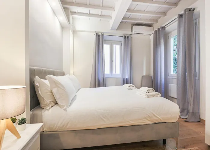 - Silver Glow Apartament