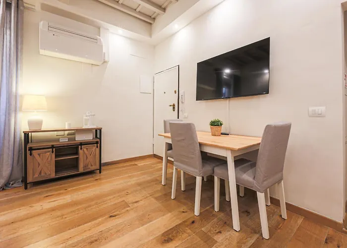 - Silver Glow Apartament